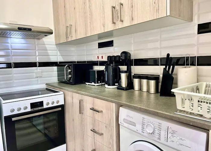 Cristiana Sea Breeze, Sleeps 3, Free Wifi Appartamento Limisso