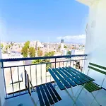 Cristiana Sea Breeze, Sleeps 3, Free Wifi Appartement